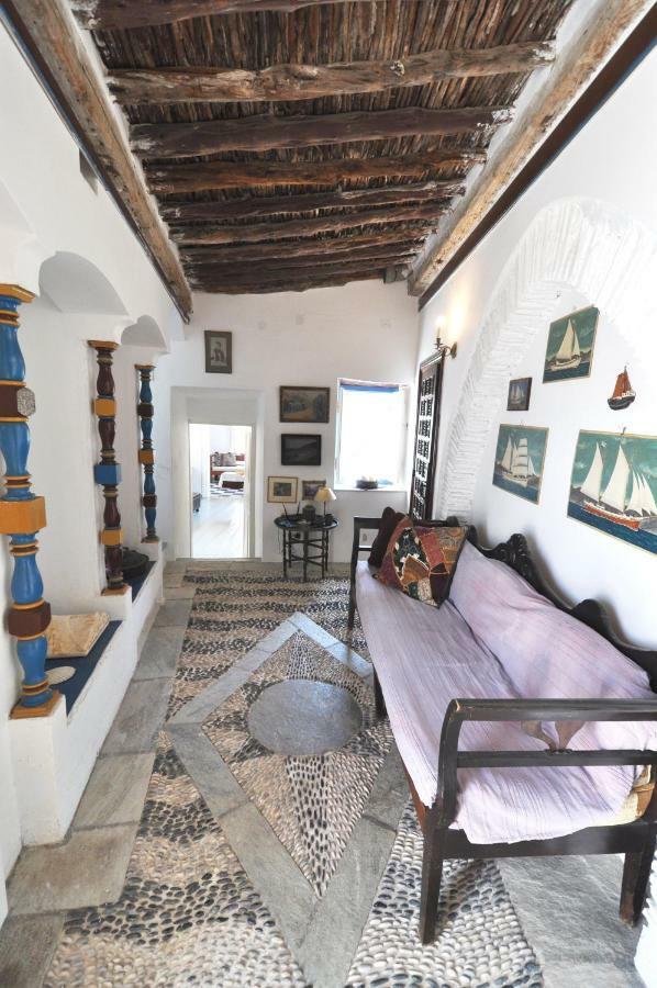 Rallou House Hydra Екстериор снимка