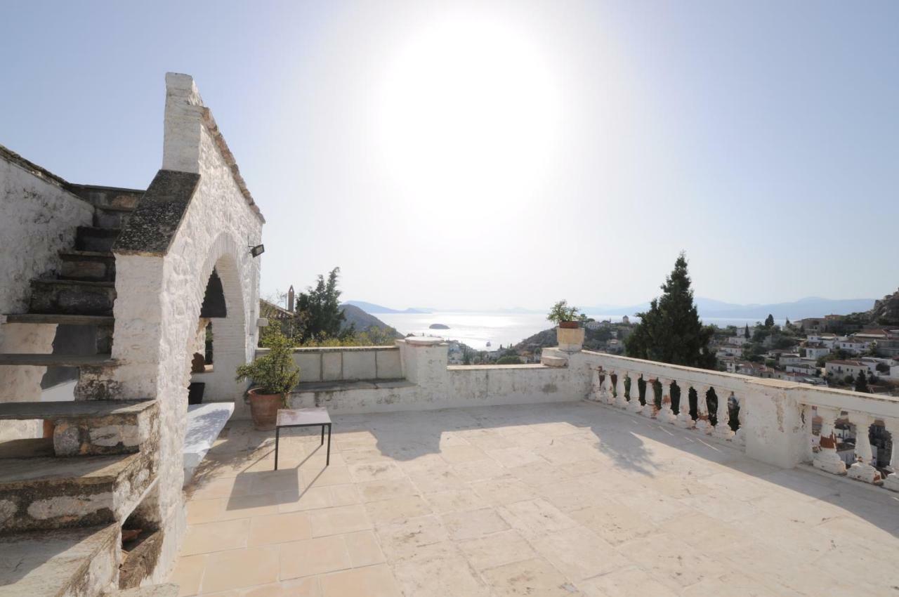 Rallou House Hydra Екстериор снимка